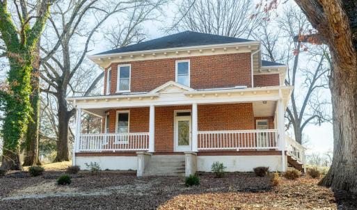 Photo #1 of 211 Cook Avenue, Brookneal, VA 0.6 acres