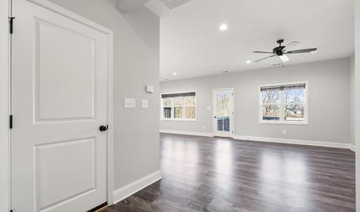 Photo #7 of 1240 Lindenshire Drive, Forest, VA 0.1 acres