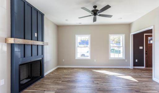 Photo #4 of 413 North Avenue, Appomattox, VA 0.1 acres