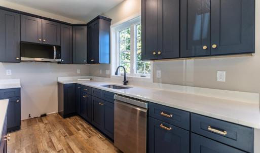 Photo #13 of 413 North Avenue, Appomattox, VA 0.1 acres