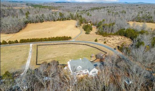 Photo #7 of 1627 Country Rd, Lynchburg, VA 3.4 acres