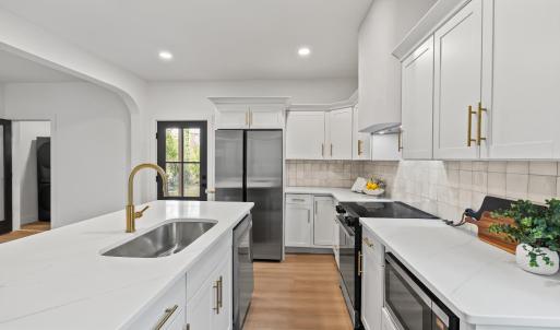 Photo #15 of 224 Cleveland Avenue, Lynchburg, VA 0.1 acres