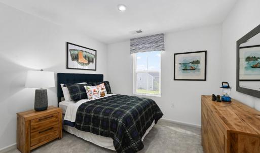 Similar to Photo - Bedroom 4