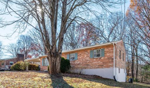 Photo #3 of 1121 Coolbrook Road, Bedford, VA 0.7 acres