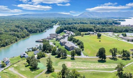 Photo #33 of 1137 Mariners Way, Huddleston, VA