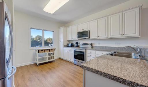 Photo #10 of 1137 Mariners Way, Huddleston, VA