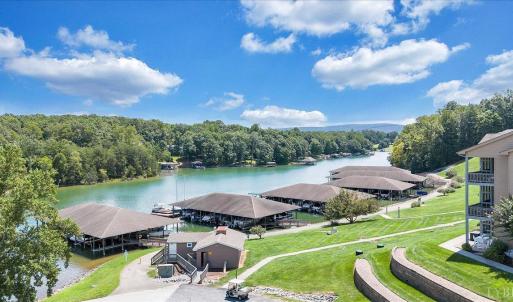 Photo #38 of 1137 Mariners Way, Huddleston, VA