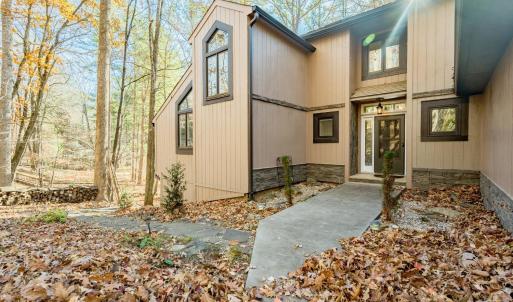 Photo #3 of 409 Lake Vista Drive, Forest, VA 1.0 acres