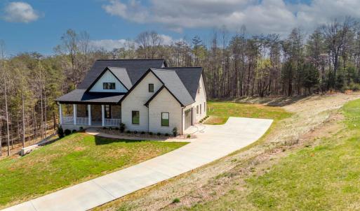 Photo #2 of 1100 Brandy Springs Court, Forest, VA 1.4 acres