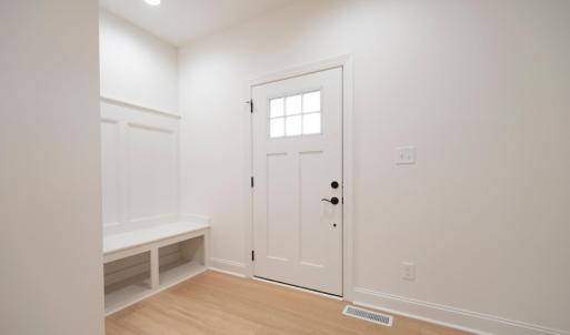 Photo #5 of 1127 Live Oak Court, Forest, VA 0.5 acres