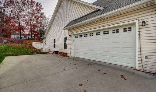 Photo #45 of 205 Wyndhurst Drive, Lynchburg, VA 0.2 acres