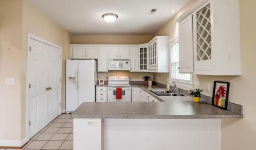 Photo #12 of 205 Wyndhurst Drive, Lynchburg, VA 0.2 acres