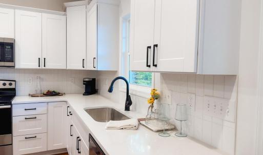 Photo #28 of 110 Aaron Place, Lynchburg, VA 0.1 acres