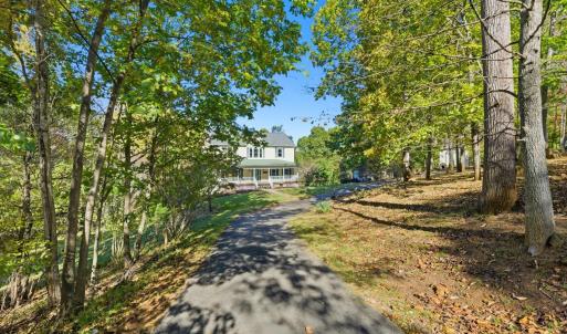 Photo #40 of 1132 James view Drive, Lynchburg, VA 3.1 acres