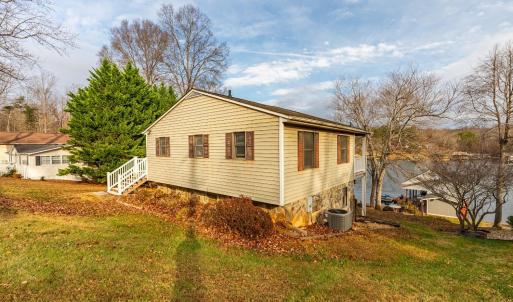 Photo #37 of 1392 Hermitage Circle, Huddleston, VA 0.8 acres