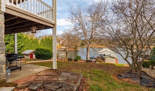 Photo #39 of 1392 Hermitage Circle, Huddleston, VA 0.8 acres
