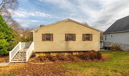 Photo #36 of 1392 Hermitage Circle, Huddleston, VA 0.8 acres