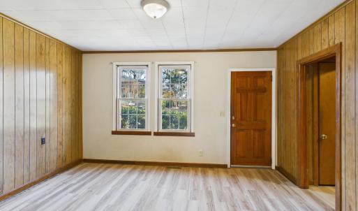 Photo #4 of 203 Juniper Cliff Road, Brookneal, VA 0.3 acres