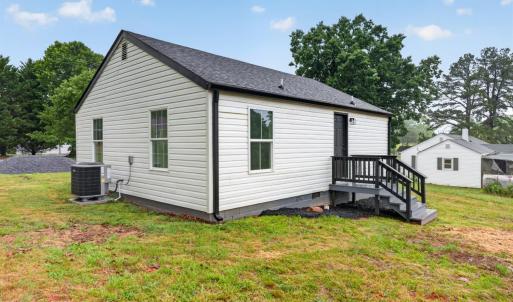 Photo #23 of 3556 Brights Road, Gretna, VA 0.4 acres