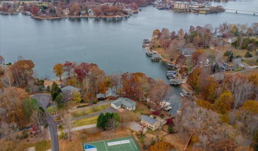 Photo #71 of 307 Meadow Point Drive, Moneta, VA 0.6 acres