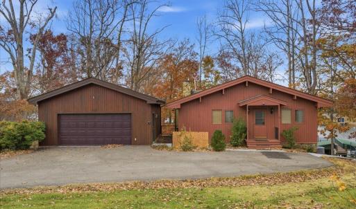 Photo #5 of 307 Meadow Point Drive, Moneta, VA 0.6 acres