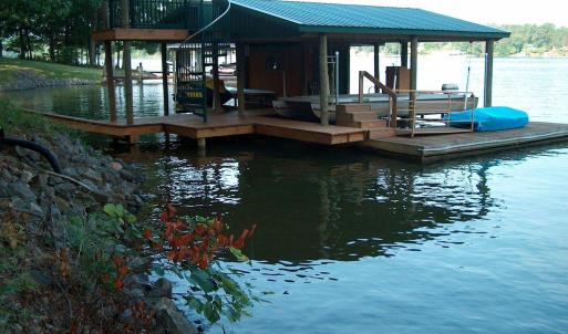 Photo #3 of 307 Meadow Point Drive, Moneta, VA 0.6 acres