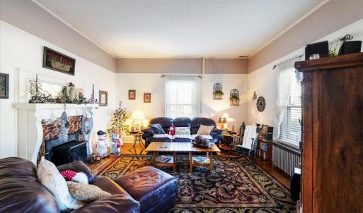 Photo #4 of 601 Henry Street, Gretna, VA 0.6 acres