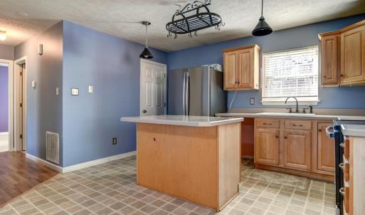 Photo #8 of 6308 Pawnee Drive, Lynchburg, VA 0.4 acres