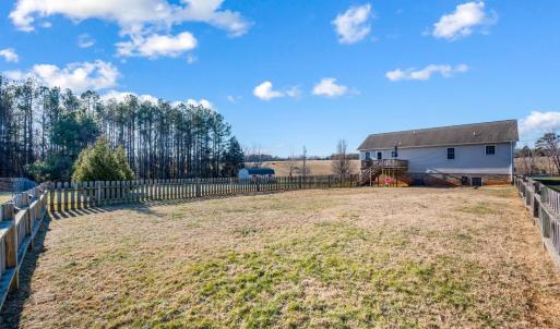 Photo #4 of 746 Church Street, Appomattox, VA 1.1 acres