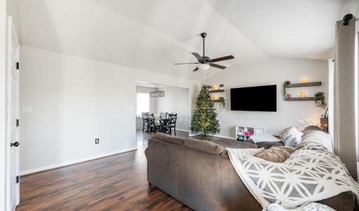 Photo #6 of 746 Church Street, Appomattox, VA 1.1 acres