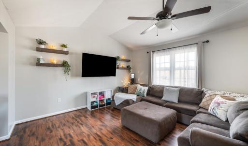 Photo #7 of 746 Church Street, Appomattox, VA 1.1 acres