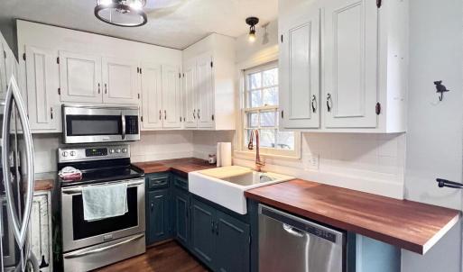 Photo #17 of 2229 Cedar Gate Rd, Madison Heights, VA 0.7 acres