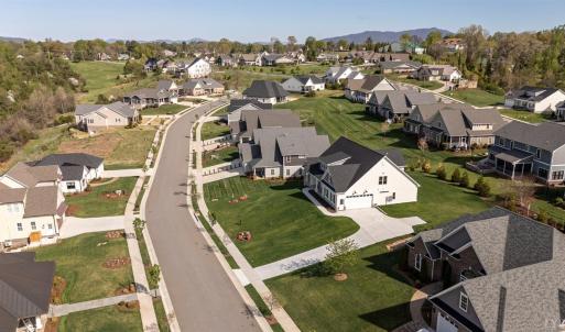 Photo #4 of 68 Clopton Court, Lynchburg, VA 0.4 acres