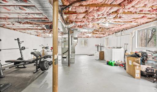 Photo #23 of 143 Shannon Drive, Madison Heights, VA