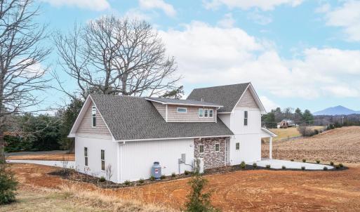 Photo #43 of 3741 Lowry Road, Goode, VA 1.0 acres