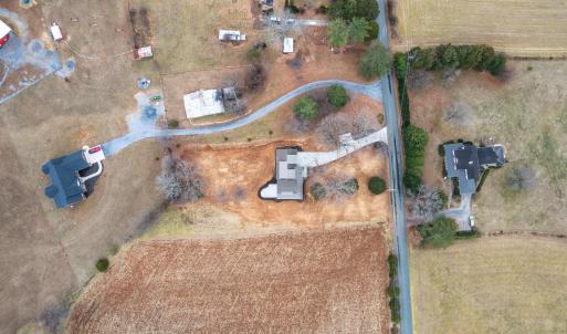 Photo #53 of 3741 Lowry Road, Goode, VA 1.0 acres
