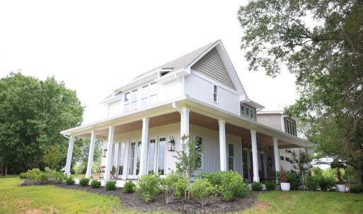 Photo #2 of 3741 Lowry Road, Goode, VA 1.0 acres