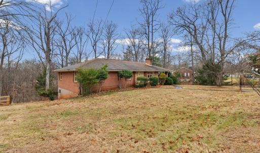 Photo #22 of 2134 Woodcrest Drive, Lynchburg, VA 0.9 acres