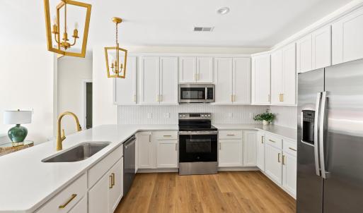 Photo #4 of 420 Capstone Drive, Lynchburg, VA