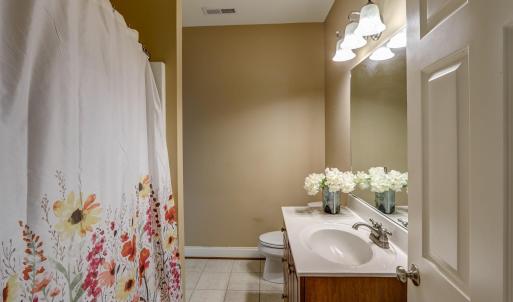 Ensuite for 2nd bedroom