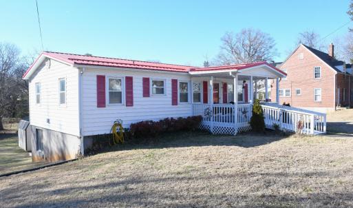 Photo #2 of 818 Oak Street, Bedford, VA 0.3 acres