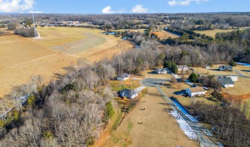 Photo #35 of 681 Cornfield Lane, Appomattox, VA 2.5 acres