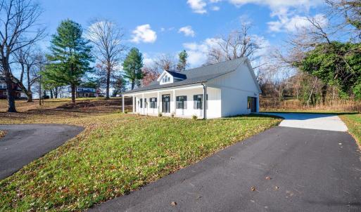 Photo #6 of 520 Raflo Avenue, Bedford, VA 0.8 acres