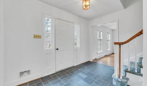 Photo #2 of 3432 Ivylink Place, Lynchburg, VA 0.7 acres