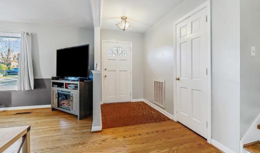 Photo #5 of 530 Powtan Drive, Lynchburg, VA 0.6 acres