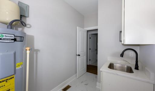 Photo #32 of 1906 Lakeside Drive, Lynchburg, VA 0.4 acres