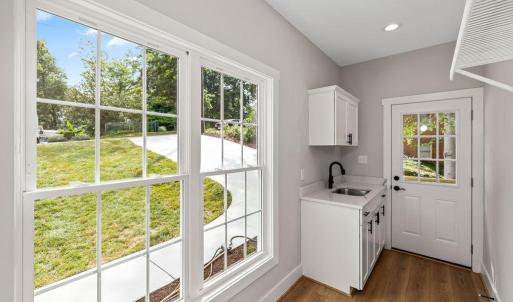 Photo #32 of 2212 Cambridge Place, Lynchburg, VA 0.4 acres