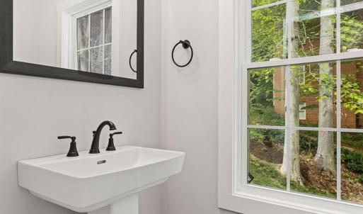 Photo #17 of 2212 Cambridge Place, Lynchburg, VA 0.4 acres