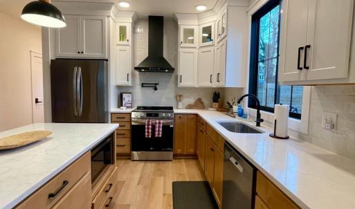 Photo #31 of 807 Grove Street, Bedford, VA