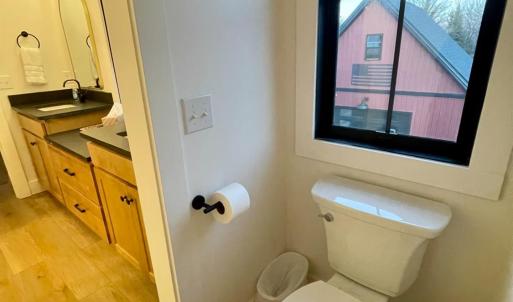 Photo #47 of 807 Grove Street, Bedford, VA